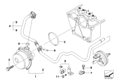 Вакуумный насос с трубопроводом для BMW E65 745d M67N (схема запасных частей)