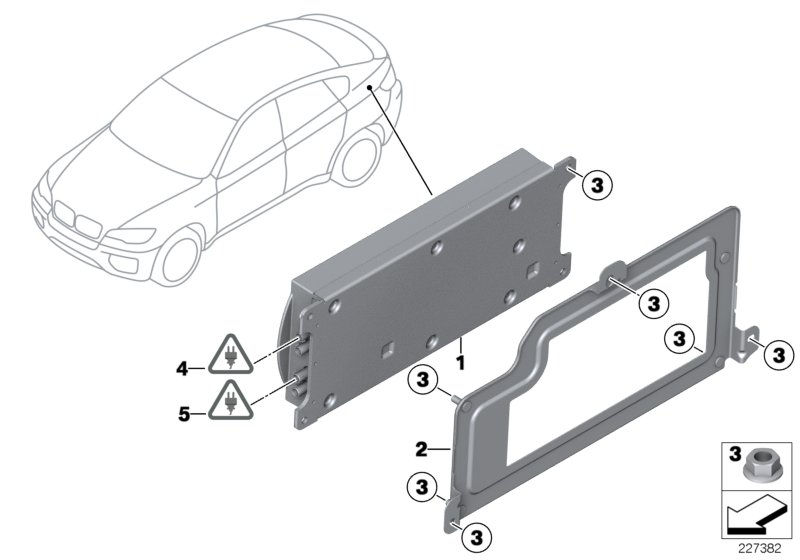 Детали SA 633 в багажном отделении для BMW E71 X6 M S63 (схема запчастей)