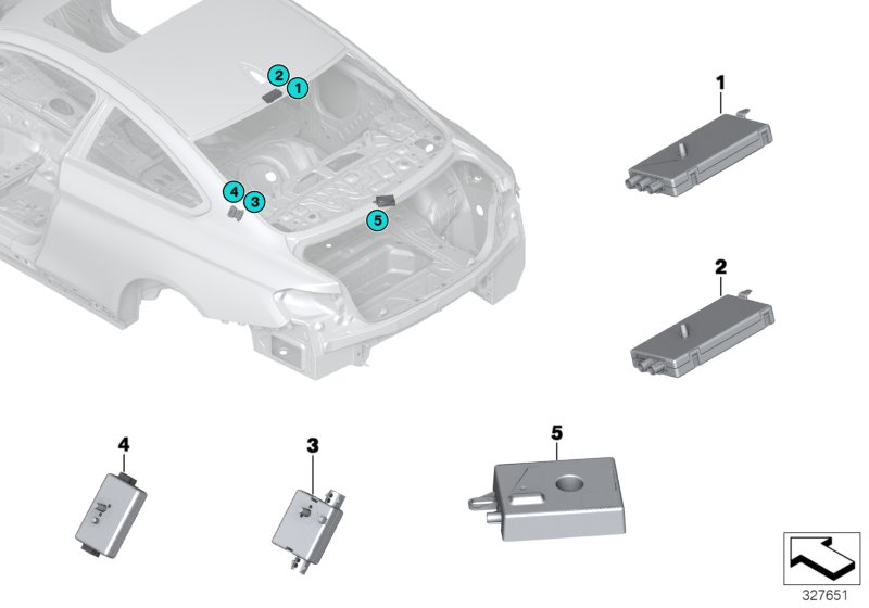 Детали антенного усилителя для BMW F32 435dX N57Z (схема запчастей)
